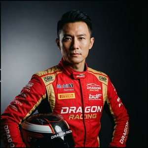 国产视频赛车手顾问张天翼